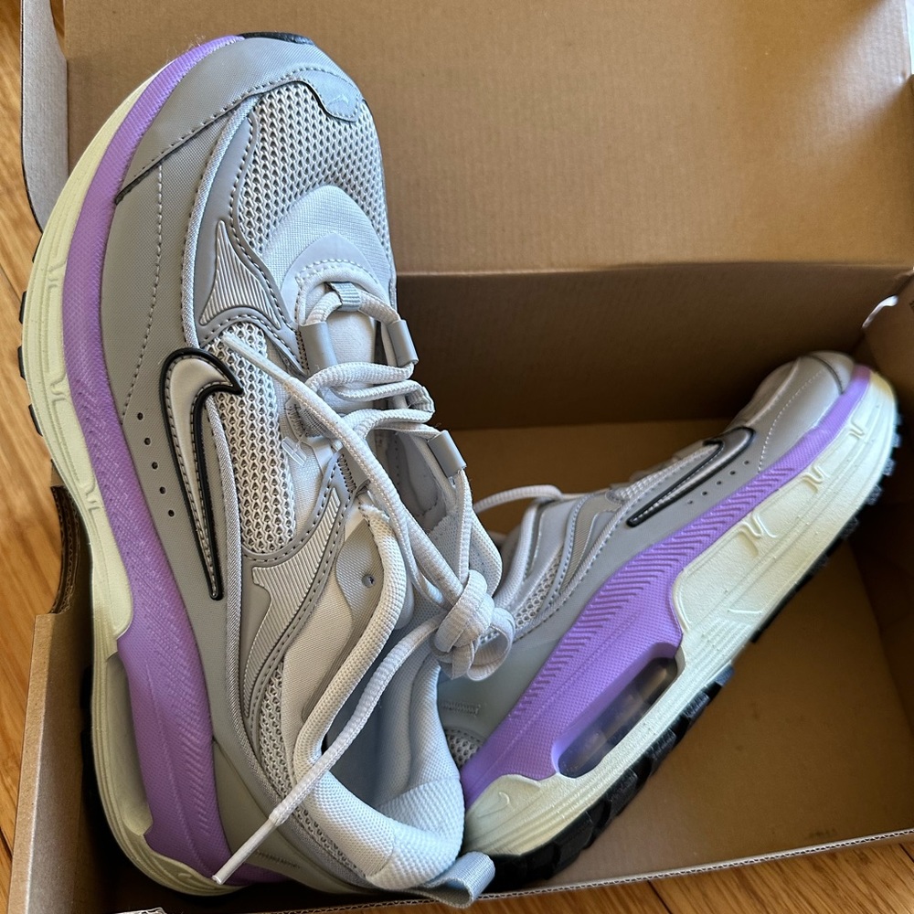 NIB WOMEN'S NIKE AIR MAX BLISS NEXT NATURE CASUAL SHOES 7 7.5 8.5 finish line